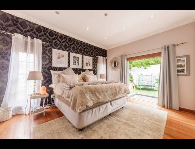 3 BEDROOM HOUSE TO LET IN PARKHURST